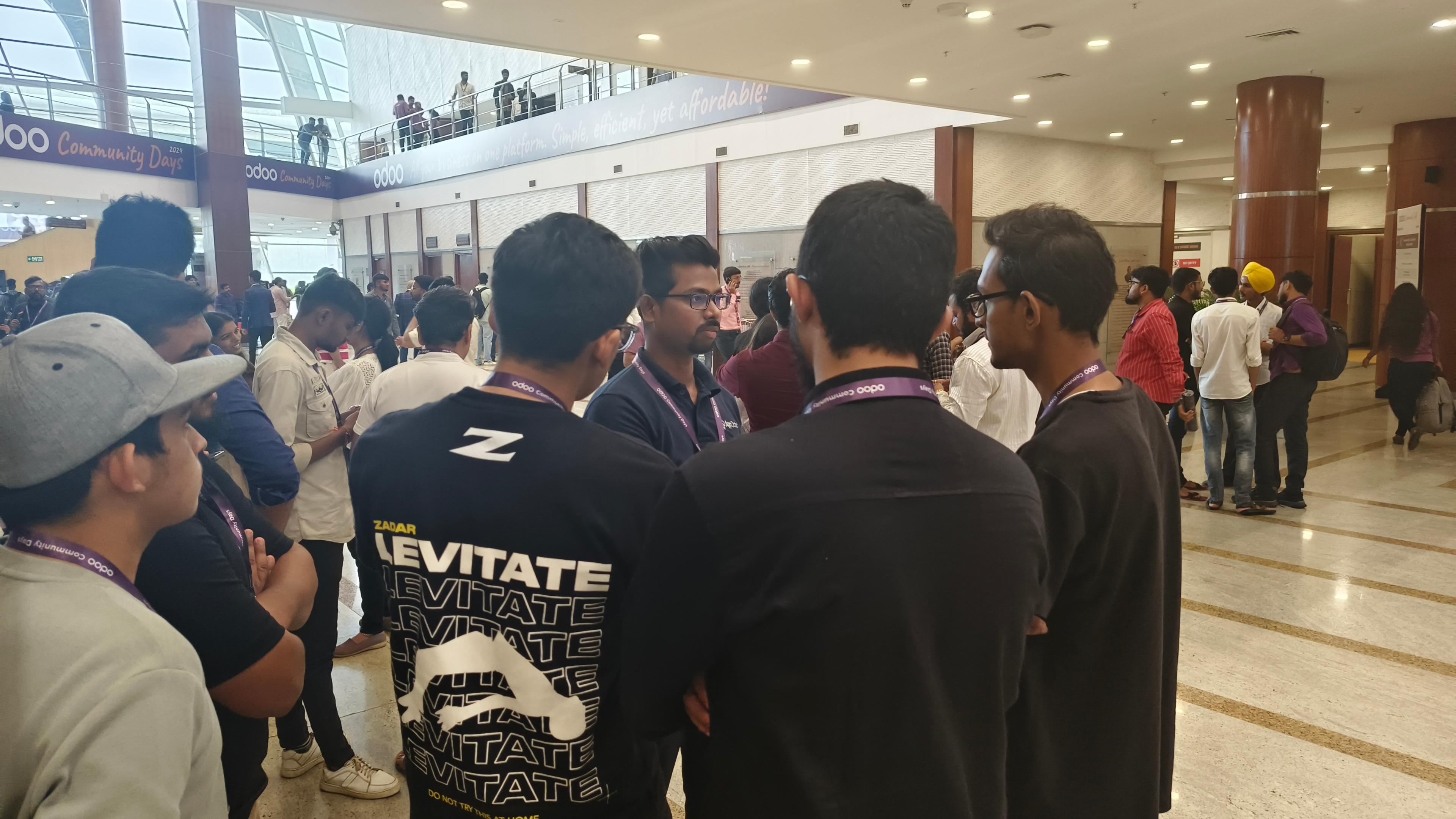 Srinivas Guiding the young generation of Aspirational Entrepreneurs at Odoo Event in Gujarat